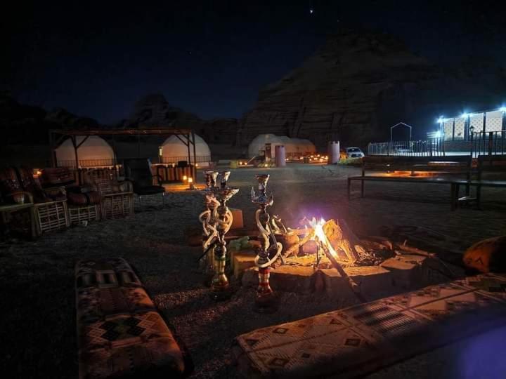 Sami Al Muzna Rum Camp Вади Рум Екстериор снимка